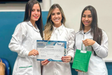 Técnicas de Coleta Sanguínea com a Dra. Joana Ostrowski Ramos